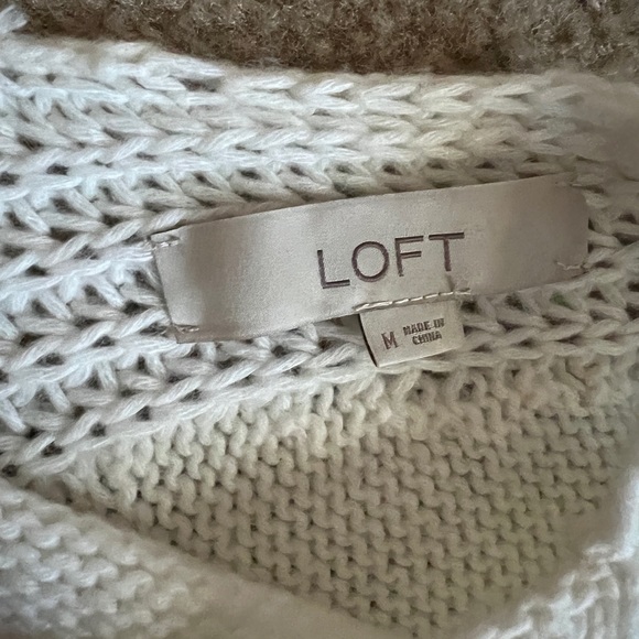 Sweater, worn one time, like new condition - Picture 5 of 5